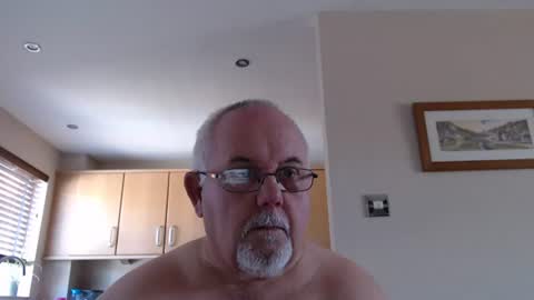 Snapshot of touchwood25 chatting on 06.13.26 TOUCHWOOD25 online show from 06.13.26
