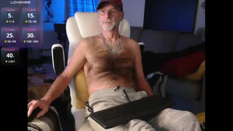 Snapshot of towndude123 chatting on 12.09.24 Town online show from 12.09.24