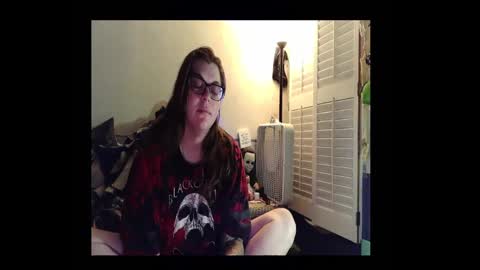 Toxiclove1311 online show from 09.25.25