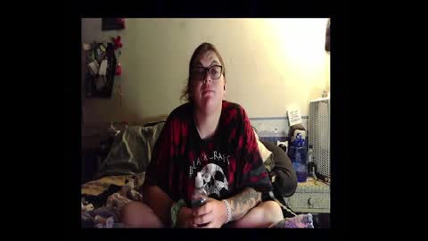 Toxiclove1311 online show from 09.29.25