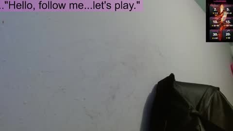 Snapshot of toxxxic_cams chatting on 10.01.25 toxca69 online show from 10.01.25