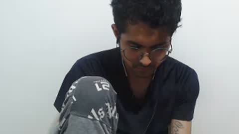 Snapshot of toy_sweet chatting on 07.17.26 Xander online show from 07.17.26