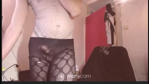 Snapshot of toyboy27cam chatting on 03.27.26 Mr X online show from 03.27.26