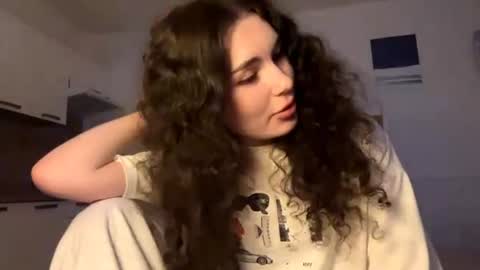 Snapshot of tracithetford chatting on 07.12.26 Alex3 online show from 07.12.26