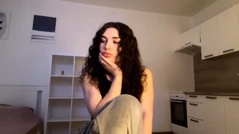 Snapshot of tracithetford chatting on 07.19.26 Alex3 online show from 07.19.26