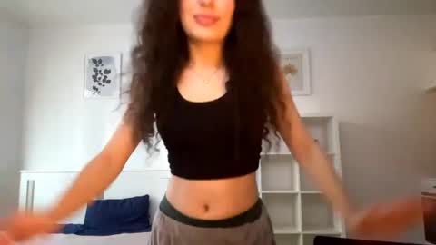 Snapshot of tracithetford chatting on 07.24.26 Alex3 online show from 07.24.26