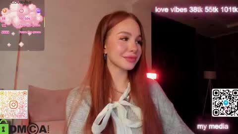 Snapshot of tracy_tay1or chatting on 09.18.25 Tracy GMT2 Mon 3 AM - 4 PM Tue 3 AM - 4 PM Wed 3 AM - 4 PM Thur 3 AM - 4 PM Fri 3 AM - 4 PM online show from 09.18.25