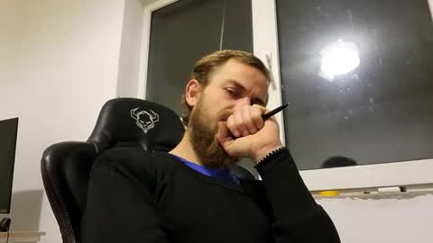 Snapshot of tralalabala chatting on 11.23.25 Tralalabala online show from 11.23.25