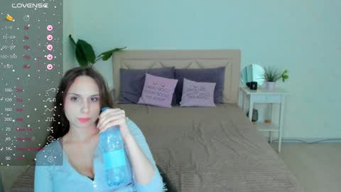 Kate online show from 01.24.25