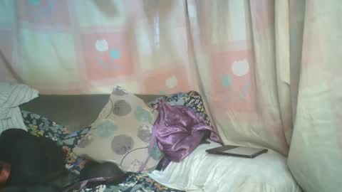 transhottie28 online show from 02.23.25