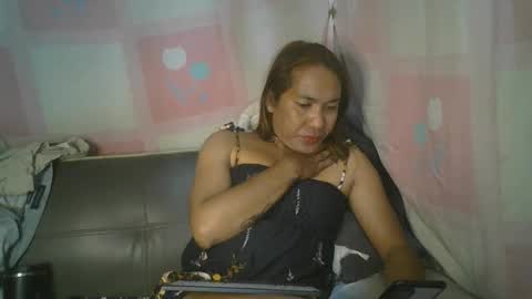 transhottie28 online show from 02.26.25