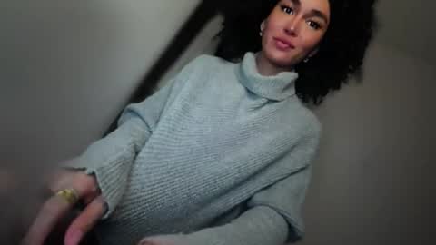 Snapshot of transnextdoor_ chatting on 12.05.25 ALMIGHTY GODDESS VALENTINA online show from 12.05.25