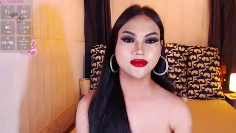 TransUNIVERSEph online show from 10.12.25