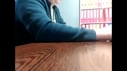 Snapshot of trapper727272 chatting on 02.20.25 Big Head Cock online show from 02.20.25