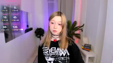 Nyuta Hartmann online show from 03.12.25