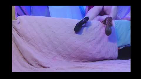 Over Acheiver online show from 09.20.25