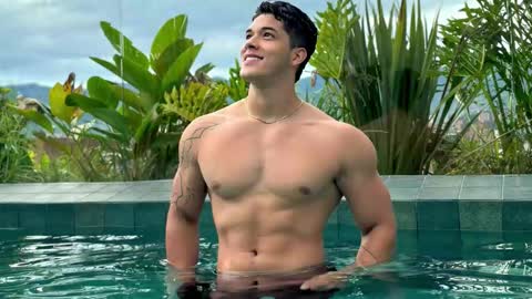 Snapshot of travis_joplinn chatting on 02.06.26 travis joplin online show from 02.06.26