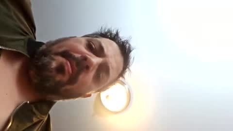 Snapshot of traxxxman1 chatting on 09.29.25 traxxxman1 online show from 09.29.25