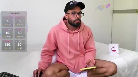 Snapshot of treborshunter chatting on 02.19.26 Hunter man online show from 02.19.26