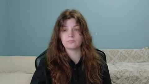Snapshot of treejeanne chatting on 05.09.26 TreeJeanne online show from 05.09.26