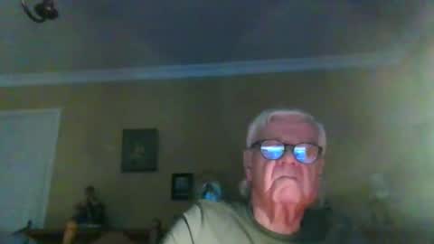 Snapshot of trekbeestje1 chatting on 01.07.26 trekbeestje online show from 01.07.26