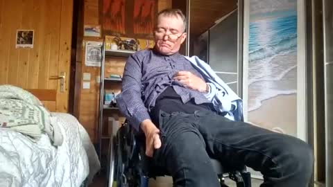 Snapshot of trekkertje12345 chatting on 04.21.26 trekkertje12345 online show from 04.21.26