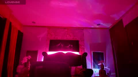 Jade online show from 12.27.24