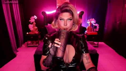 Jade online show from 01.08.25