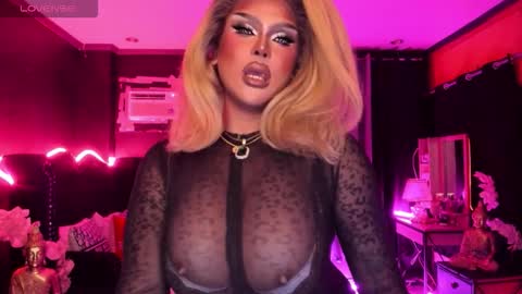 Jade online show from 10.25.25