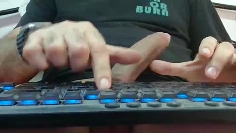 trevido4u online show from 10.22.25