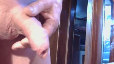 trevluv77 online show from 10.26.25