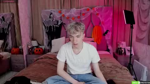 TrevorBenson online show from 10.28.25