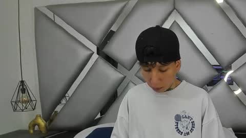 Snapshot of trevordonson_vc chatting on 01.14.26 trevordonson_vc online show from 01.14.26