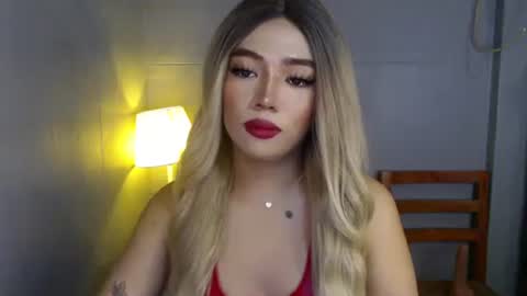 trexie_fucks15 online show from 12.16.25