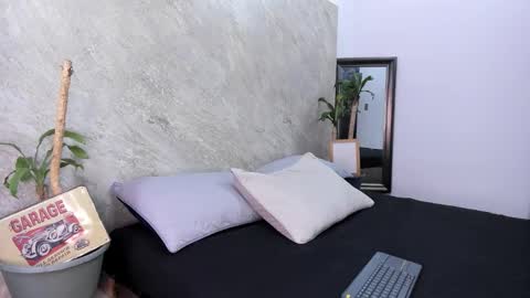 Snapshot of treyk_king chatting on 02.04.26 Trey online show from 02.04.26