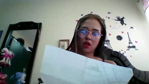 triana_bell online show from 09.29.25