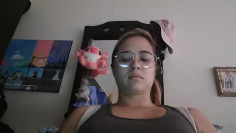 triana_bell online show from 02.15.26