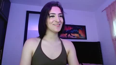 triana_damelio online show from 10.18.25