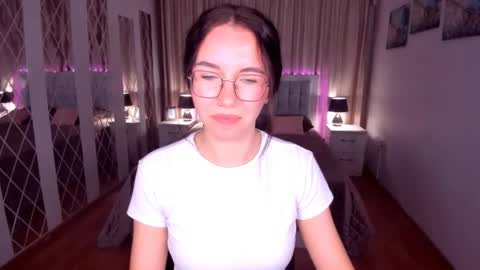 Snapshot of triciadaisy chatting on 07.18.26 TriciaDaisy online show from 07.18.26