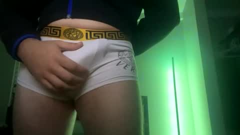 tricklydickly2 online show from 12.04.24