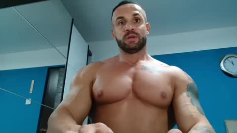 Snapshot of tridentmuscles chatting on 12.13.24 tridentmuscles online show from 12.13.24