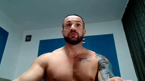 Snapshot of tridentmuscles chatting on 02.23.25 tridentmuscles online show from 02.23.25