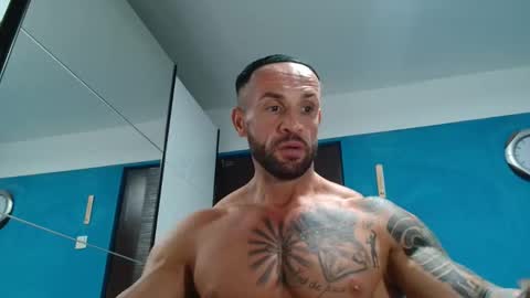 Snapshot of tridentmuscles chatting on 09.21.25 tridentmuscles online show from 09.21.25