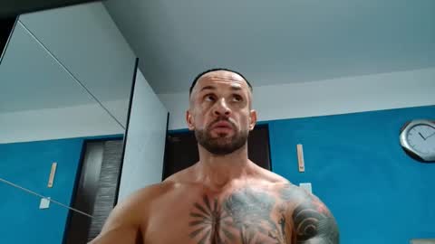 Snapshot of tridentmuscles chatting on 09.24.25 tridentmuscles online show from 09.24.25