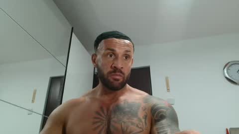 Snapshot of tridentmuscles chatting on 05.02.26 tridentmuscles online show from 05.02.26