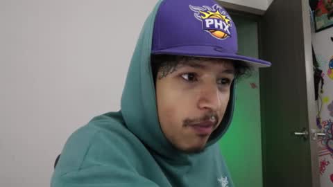 - trieone online show from 01.08.26