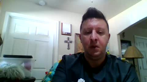 Snapshot of trillnonymau5 chatting on 01.23.25 trillnonymau5 online show from 01.23.25