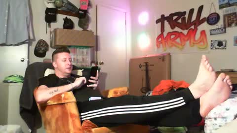 Snapshot of trillnonymau5 chatting on 01.28.25 trillnonymau5 online show from 01.28.25