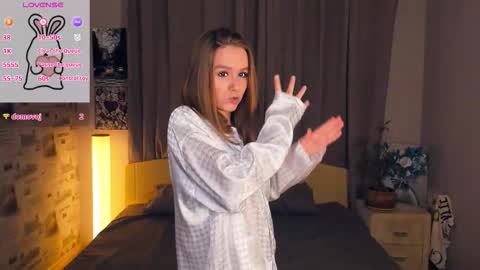 Bubbles online show from 10.25.25