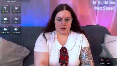 Snapshot of trinititi chatting on 07.18.26 Tina online show from 07.18.26